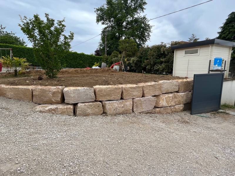 Enrochement pour optimiser un terrain 